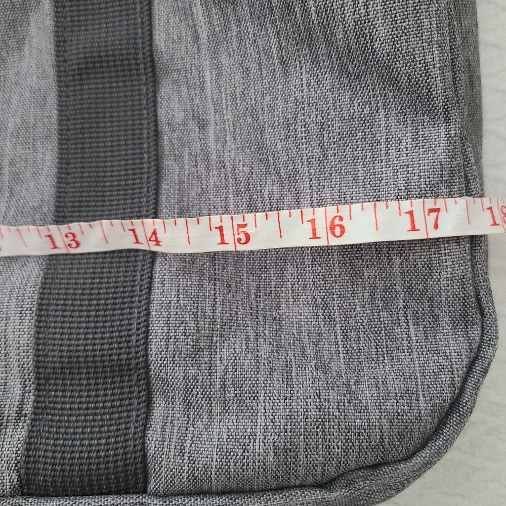 Narwey Foldable Travel Duffel Bag - Picture 5 of 7
